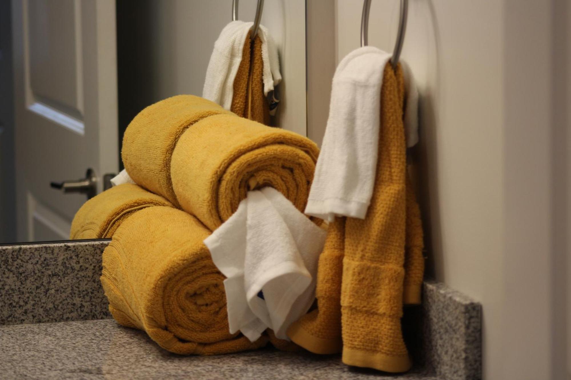 Quiet And Luxury Apartment - 10 Minutes From Ecu Winterville Exterior foto